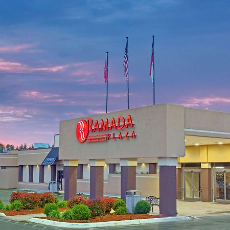 Hotel Ramada Plaza By Wyndham Charlotte South End Airport Exterior foto