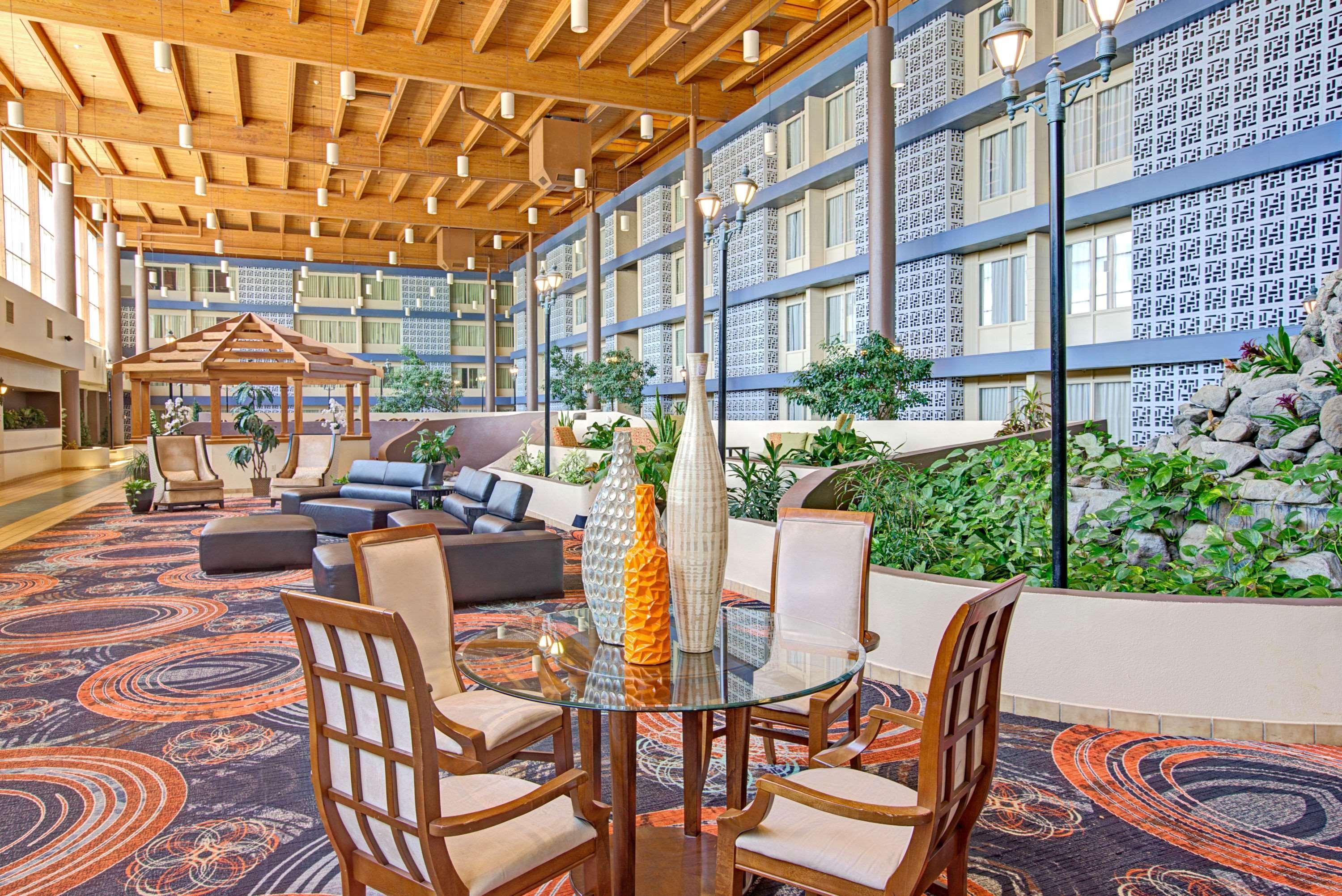 Hotel Ramada Plaza By Wyndham Charlotte South End Airport Exterior foto
